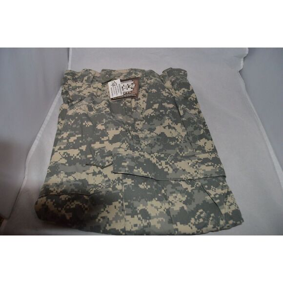 Trousers, Soft Shell, Cold Weather, GEN III Large Long 8415-01-538-6773 NEW ! - Picture 1 of 3